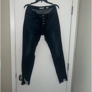 Kancan size 27 mid rise skinny